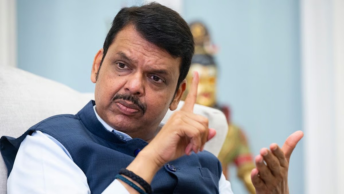 mpsc-विवाद-पर-महाराष्ट्र-में-छात्रों-का-आक्रोश,-चेयरमैन-के-इस्तीफे-की-मांग;-फडणवीस-ने-जांच-समिति-बनाने-की-सिफारिश-की